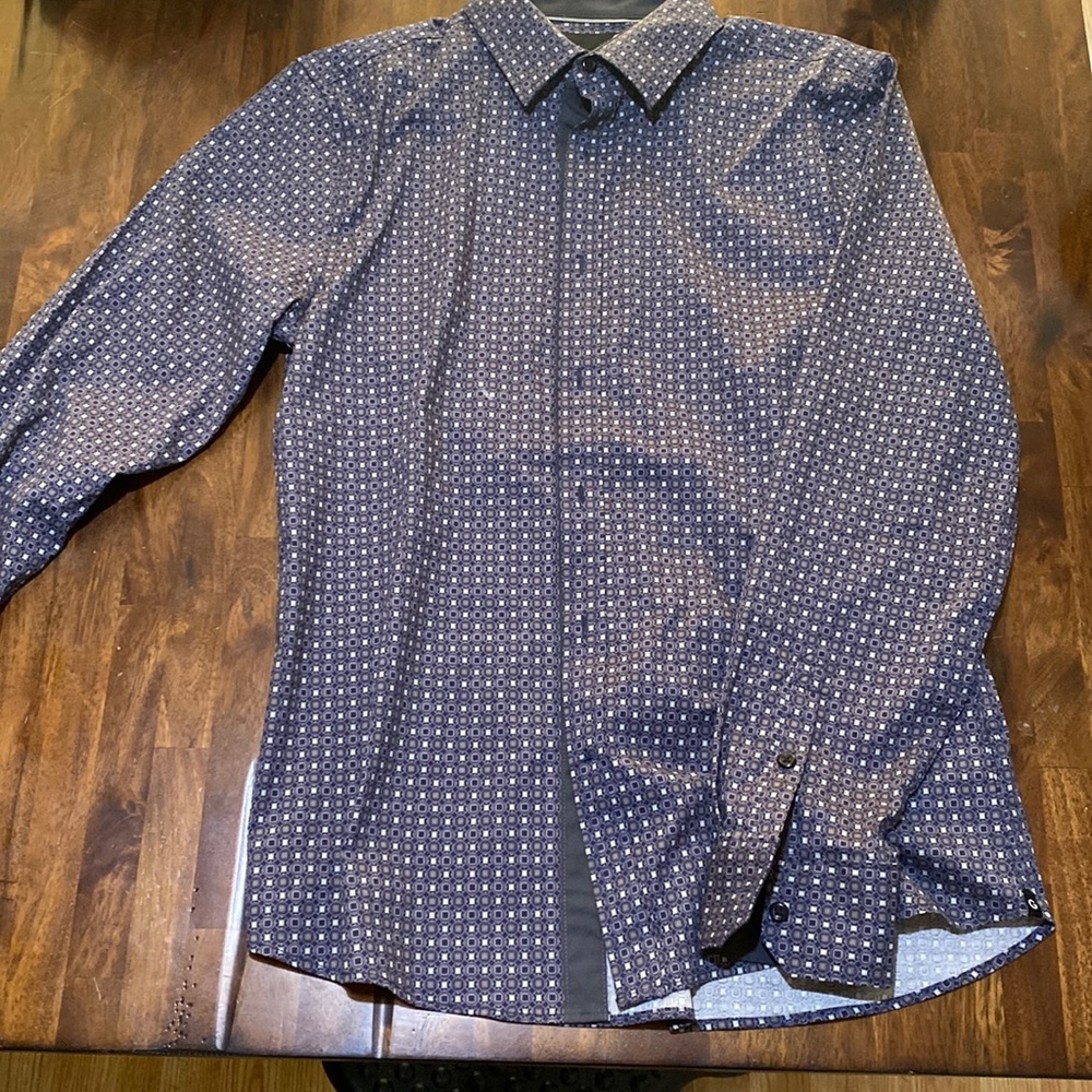 G by Guess Medium Long Sleeve shirt